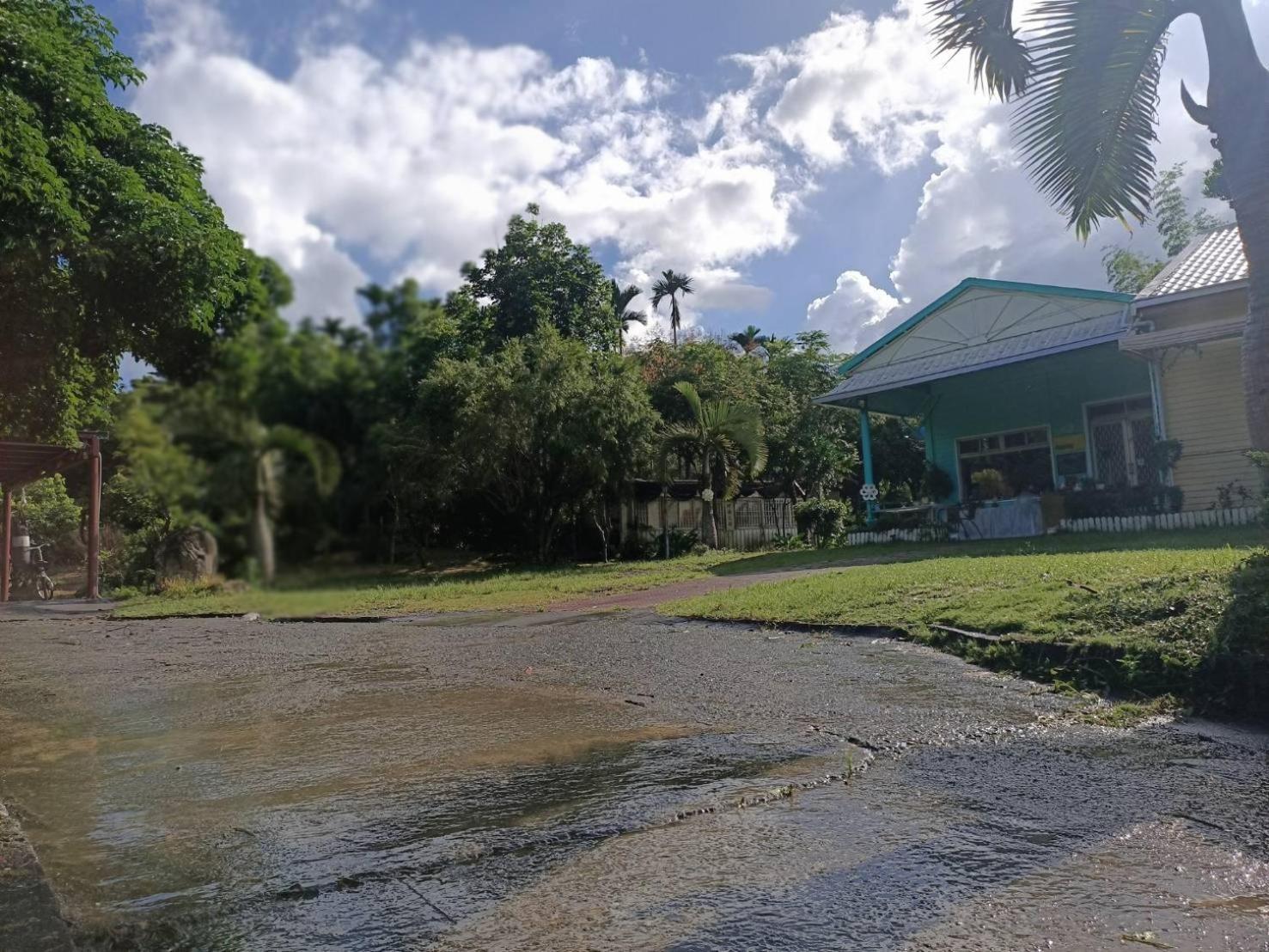 十畝田山莊會館 Hotel Chishang Eksteriør billede